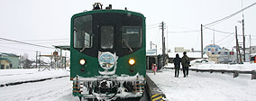 流氷ノロッコ号